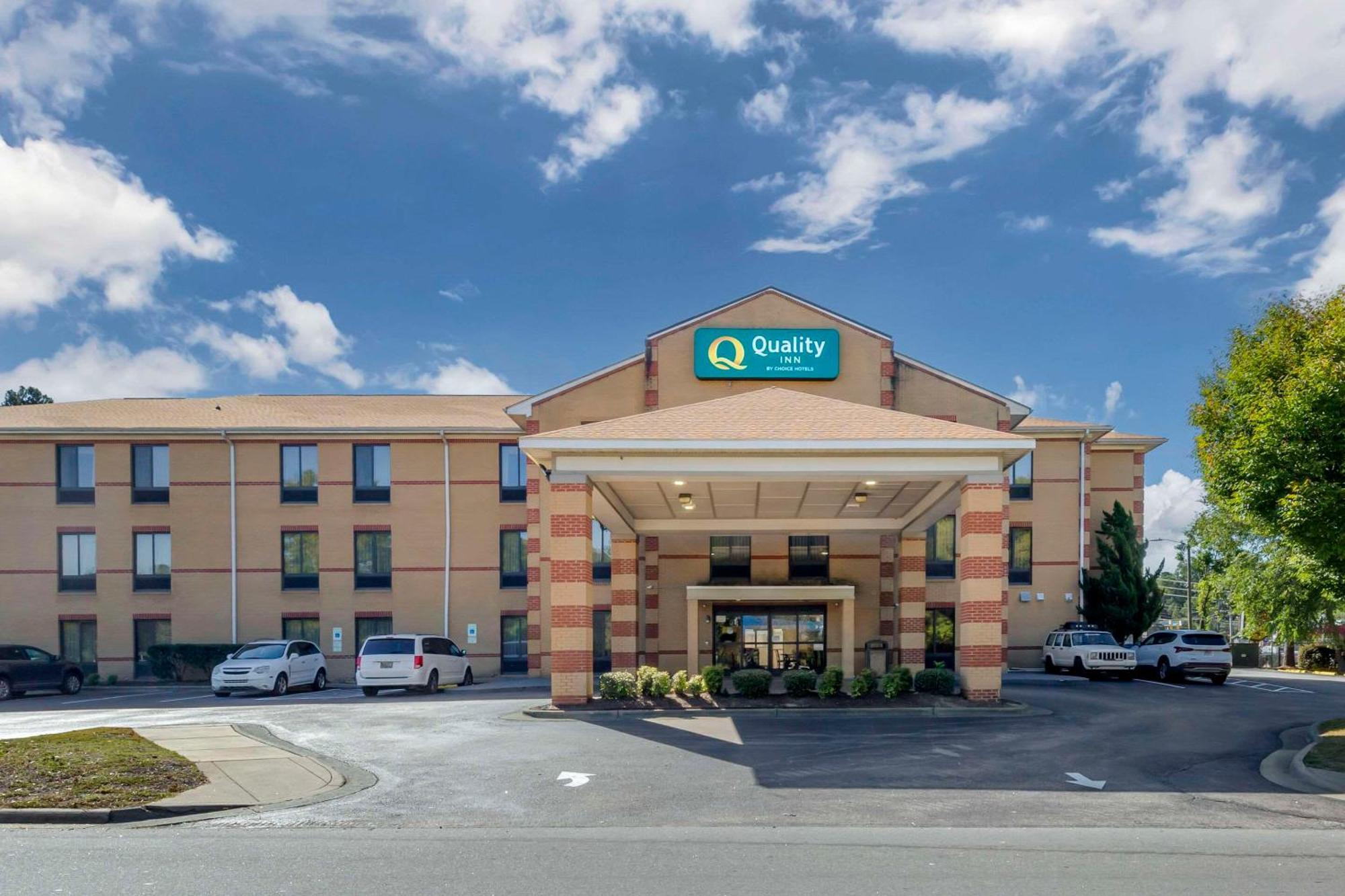 Quality Inn Raleigh Downtown Exterior photo